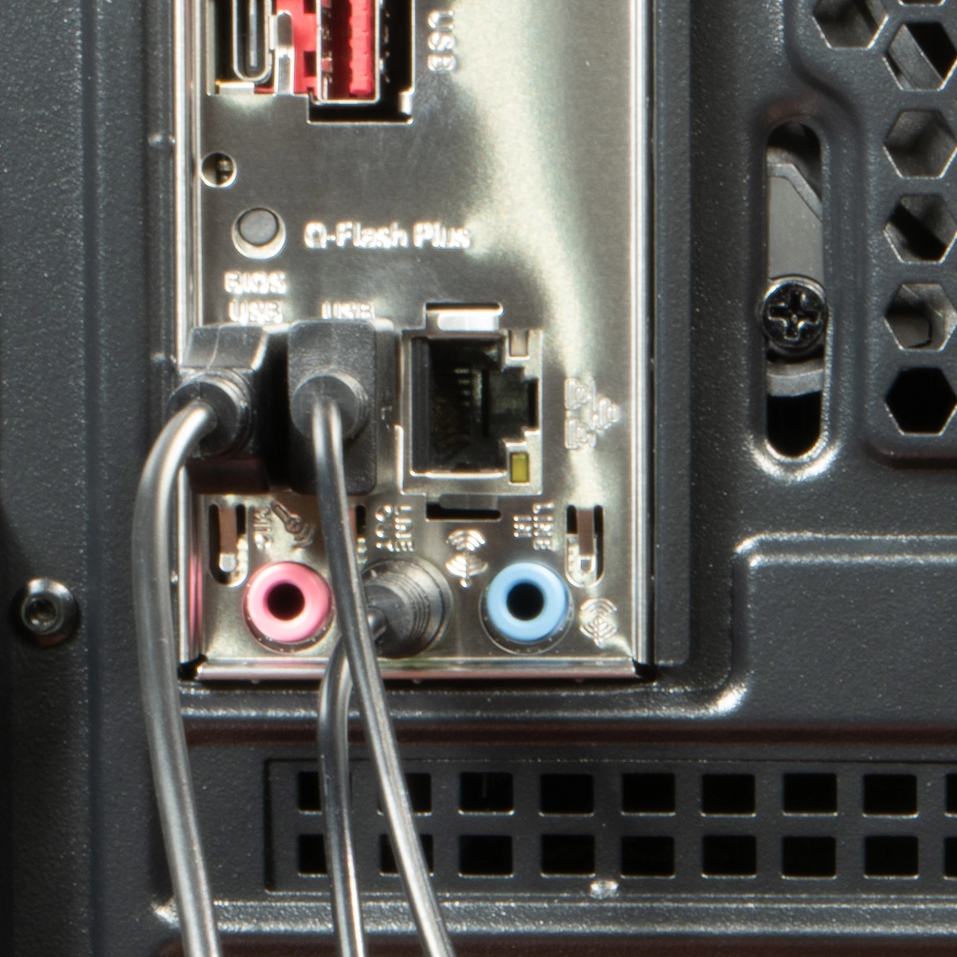 Periphio Castle 3.2 USB Ports