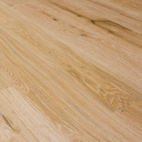 Naturally Aged Wirebrushed Snow Cap Hardwood