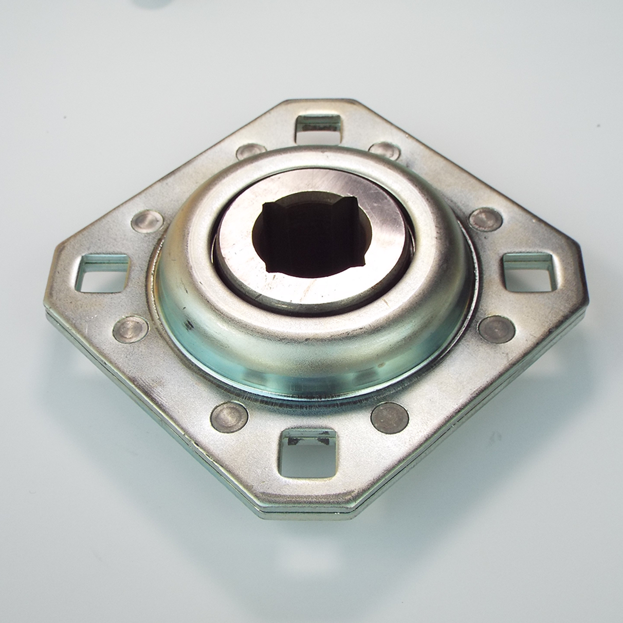 1" BEARING W/FLANGES