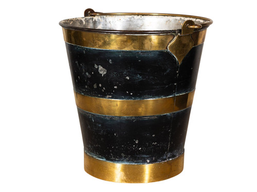 ANTIQUE BRASS BUCKET