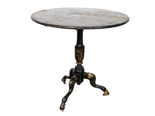 ANTIQUE CHINOISERIE TABLE