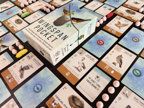 Component overview of Wingspan Pocket at Boardgamist