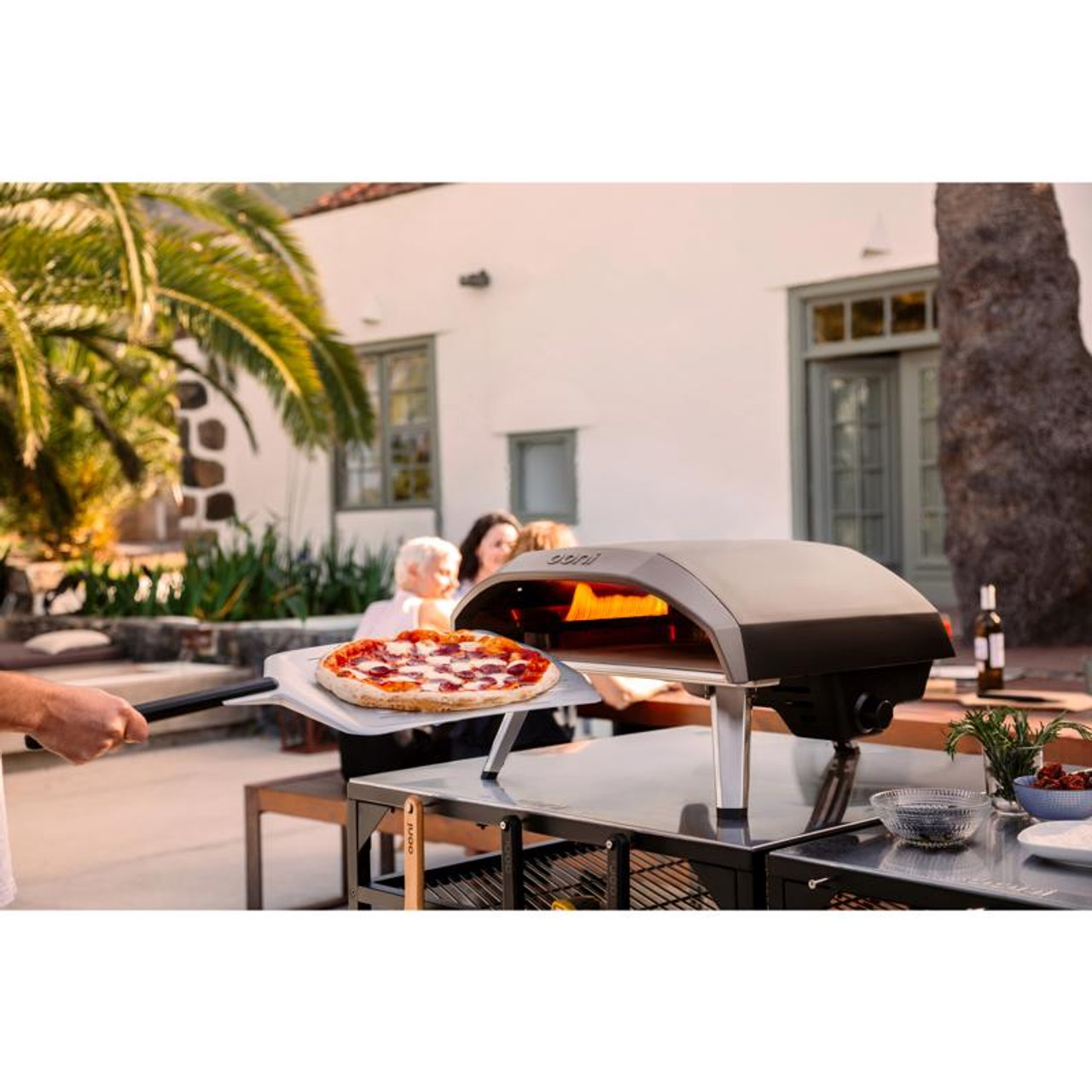 Ooni Koda 16 Gas-Powered Outdoor Pizza Oven : : Garden & Outdoors