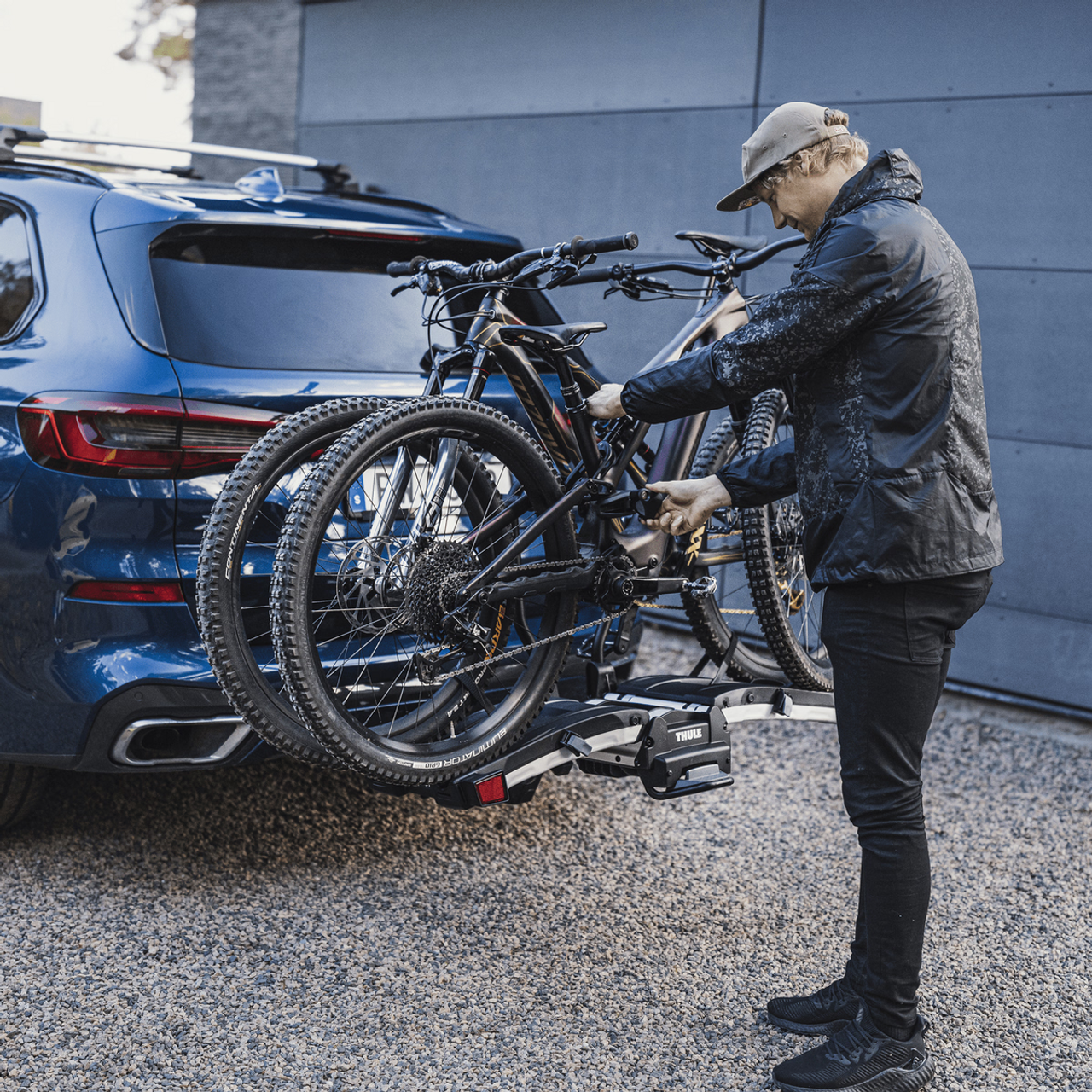 EasyFold XT 2 Bike Hitch Rack