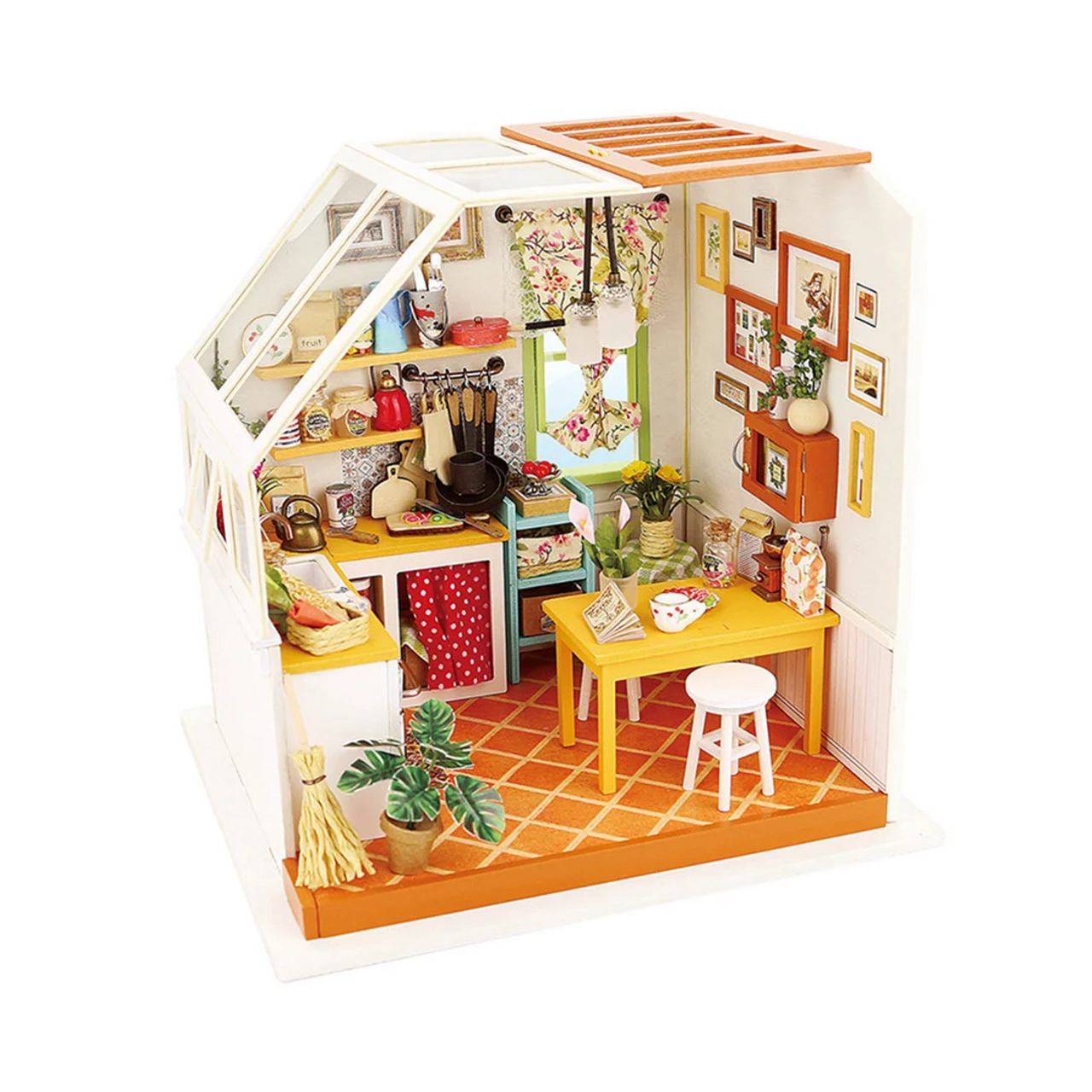 Make a Dollhouse in a Box: Simple, Portable and Fun