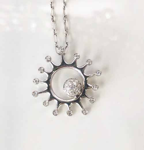 front diamond pendent view