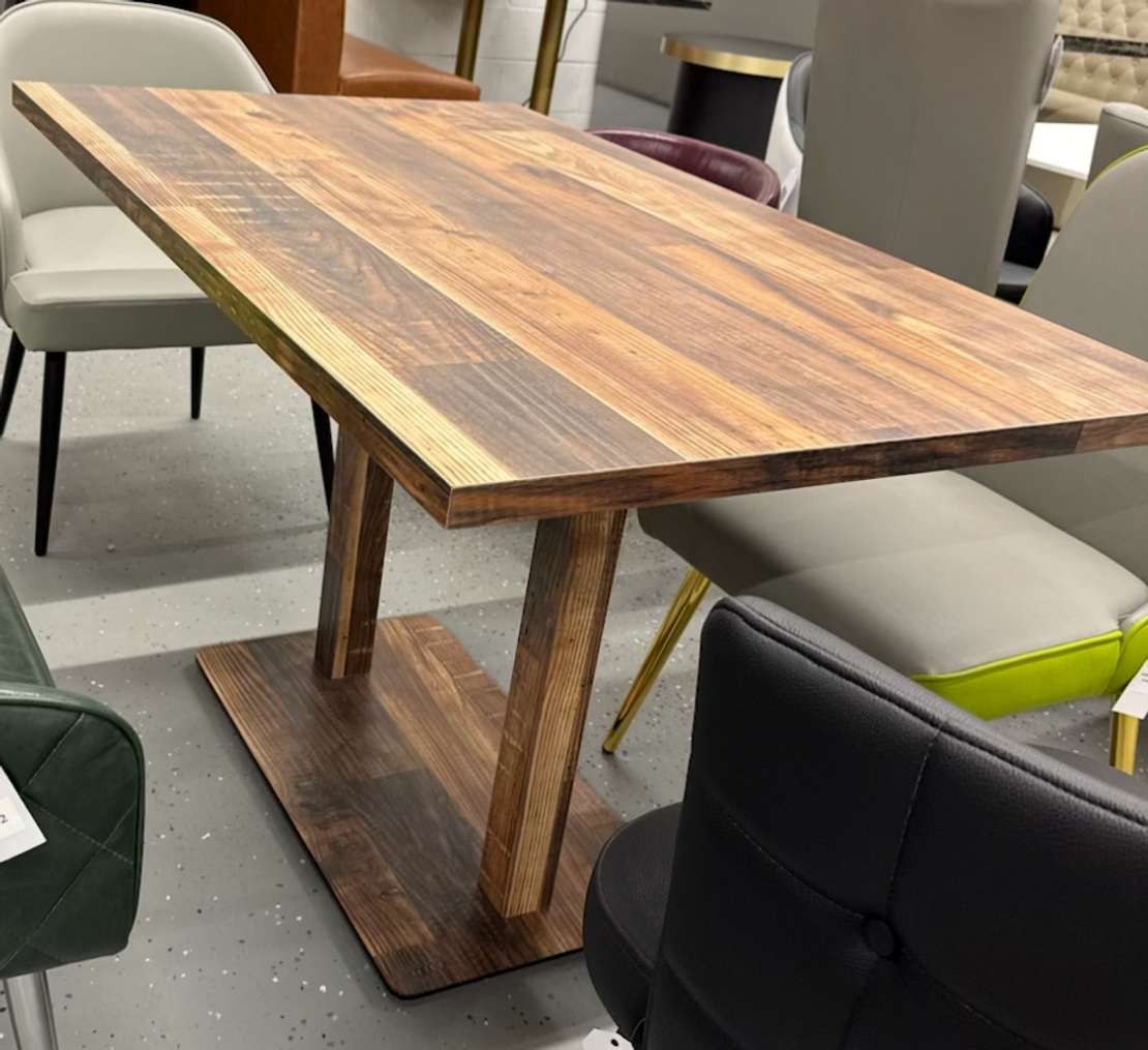 What Makes a Restaurant Interior Stand Out? The WOW Factor Explained