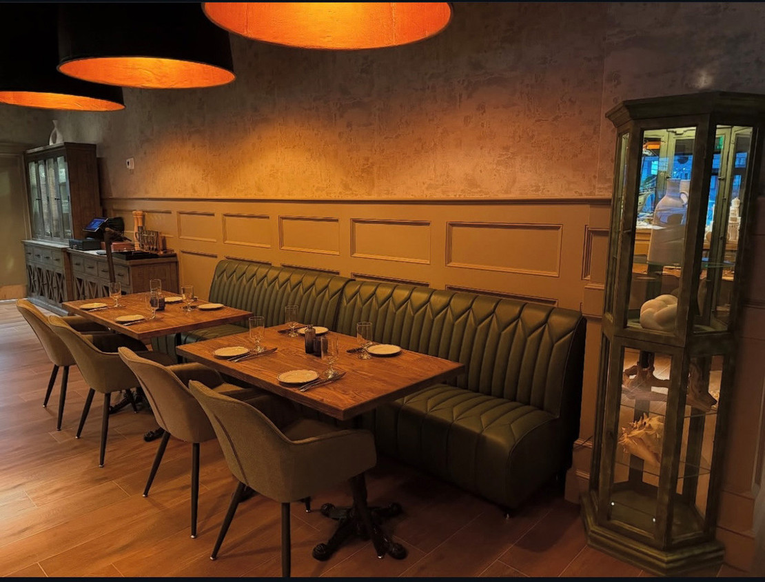 How Custom Upholstery Can Make Your Restaurant Seating Stand Out From Competitors
