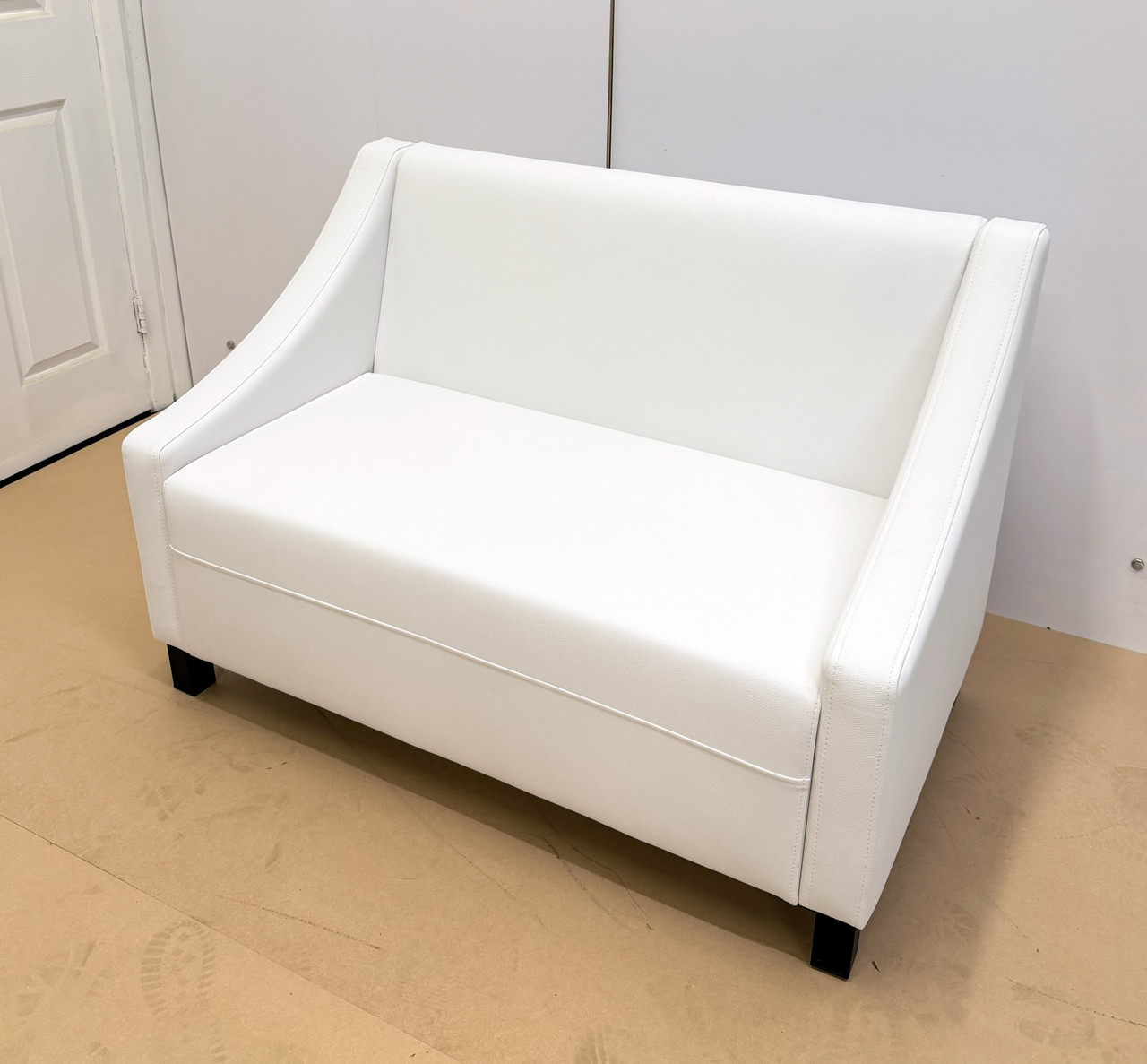 Leon Sofa - Made in USA