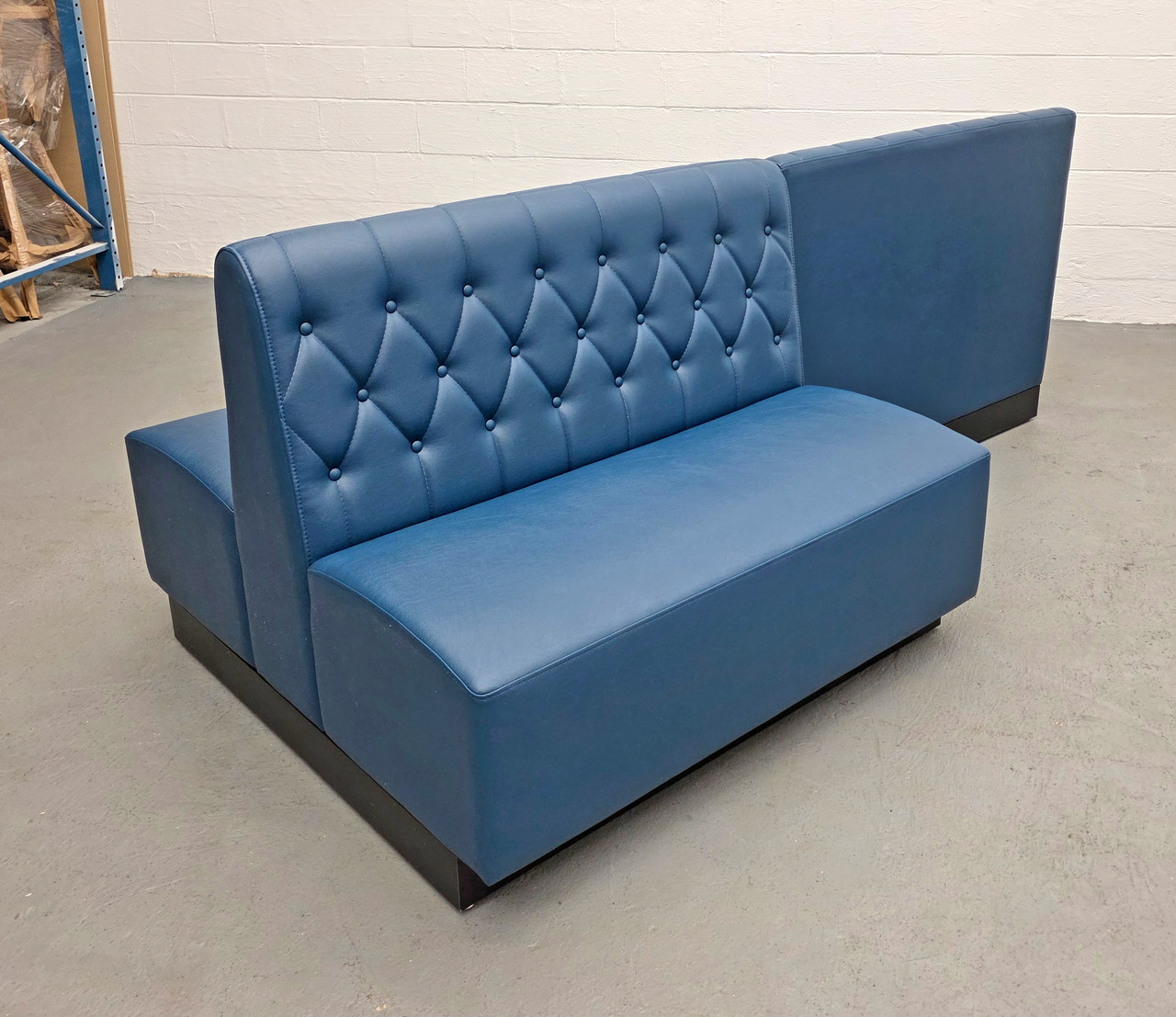 Style S - Diamond Back - Booth