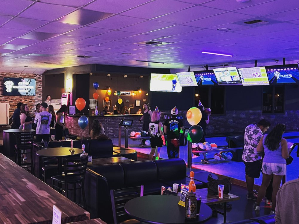 Bowling Exclusive Furniture Package featuring COCO Modular Seating with Round Lounge Tables (Seats 28)
