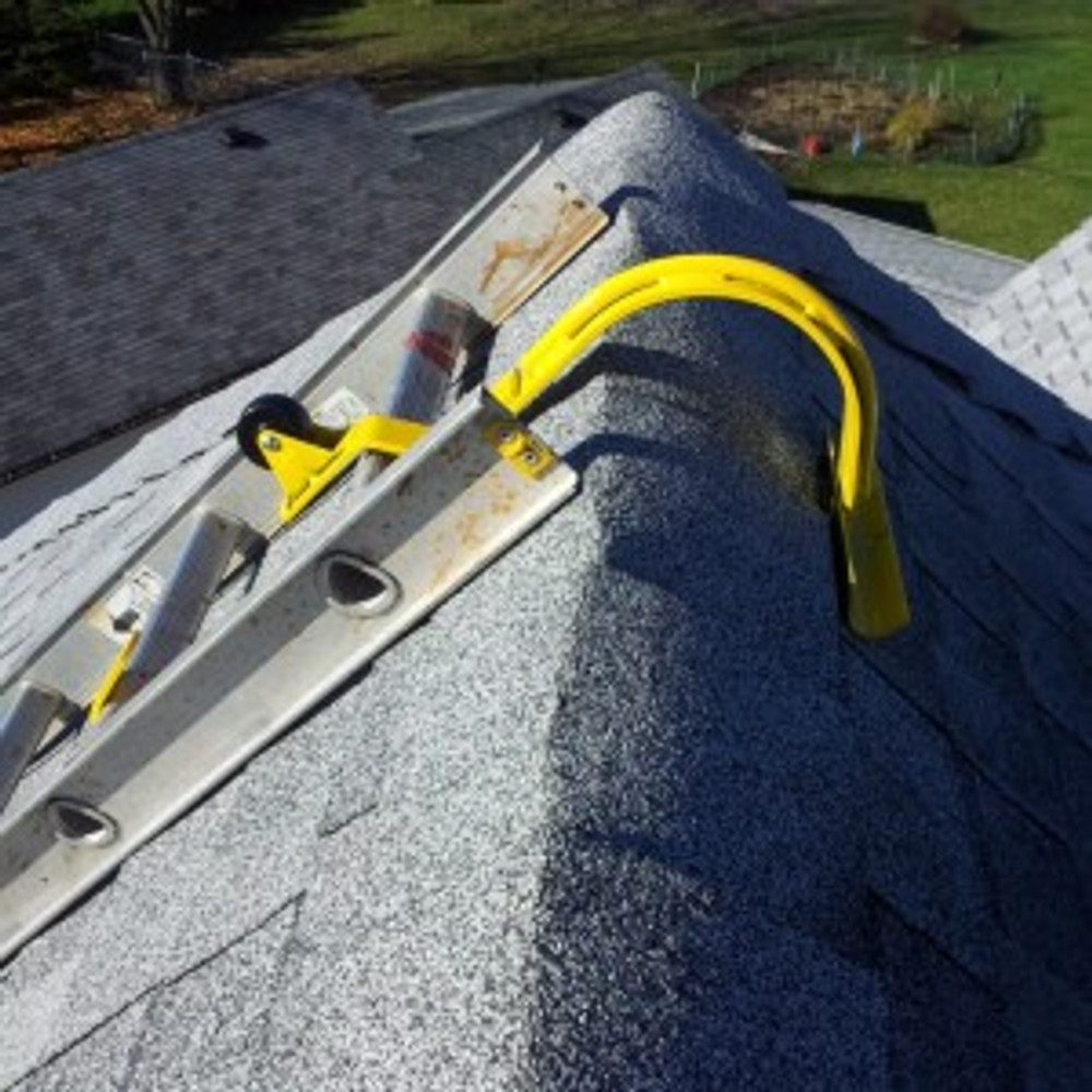 Acro 11084 Heavy Duty Roof Ridge Ladder Hook With Fixed Wheel And Swivel