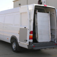 Link Mfg. | LB20-SA Series Bi-fold Mount / Mounted Aluminum Ramps with ...