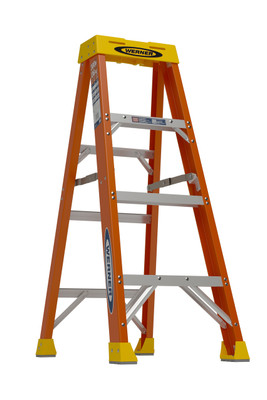 Werner 6106 | 6 Ft Fiberglass Stepladder / Type IA 300 lb Rated