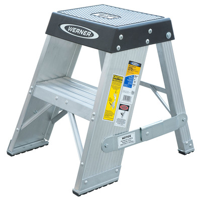 Werner SSA00 Series Aluminum Step Stands / 375 Duty Rating