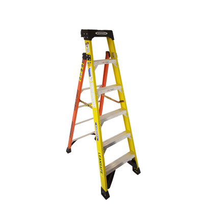 Werner L7300 Series "LEANSAFE" Fiberglass Stepladder | 375 lb Rated
