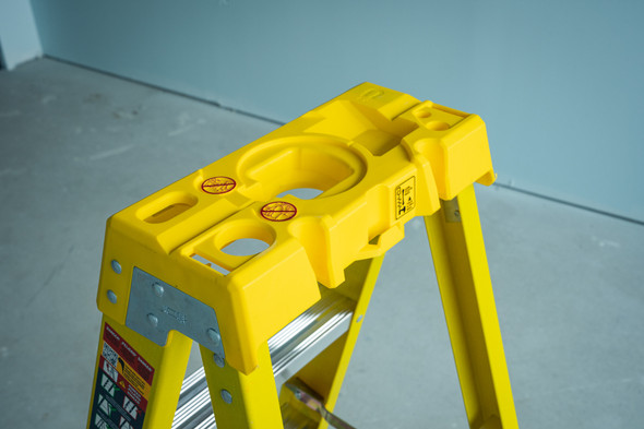 Werner 6300 Series Fiberglass Stepladder | 375 lb Rated