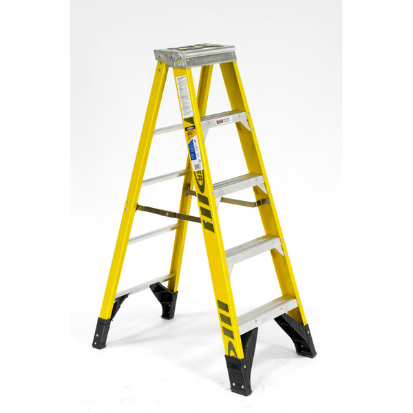 Werner 7305 | 5 Ft Fiberglass Stepladder / Type IAA 375 lb Capacity