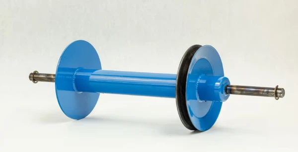 Safety Hoist Parts blue CH-D18-WELD-PK hoist unit with metal rod and round plates.