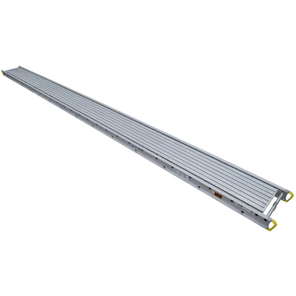 Werner 3139 Aluminum Stages - 39 Ft Long | 24" Wide 3-Person 750 lb Capacity