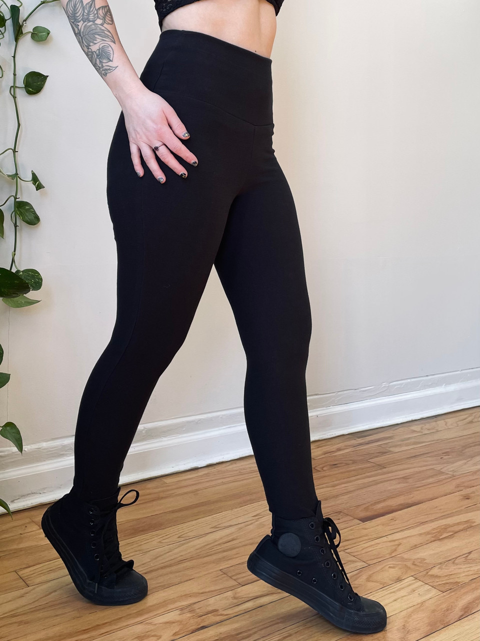 Amazon.com: Ribbed No Front Seam Leggings for Women 7/8 Seamless High  Waisted Textured Compression Anti Cellulite Athletic Workout Tights :  Clothing, Shoes & Jewelry