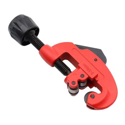 Pipe Cutters (cuts 3-30mm)