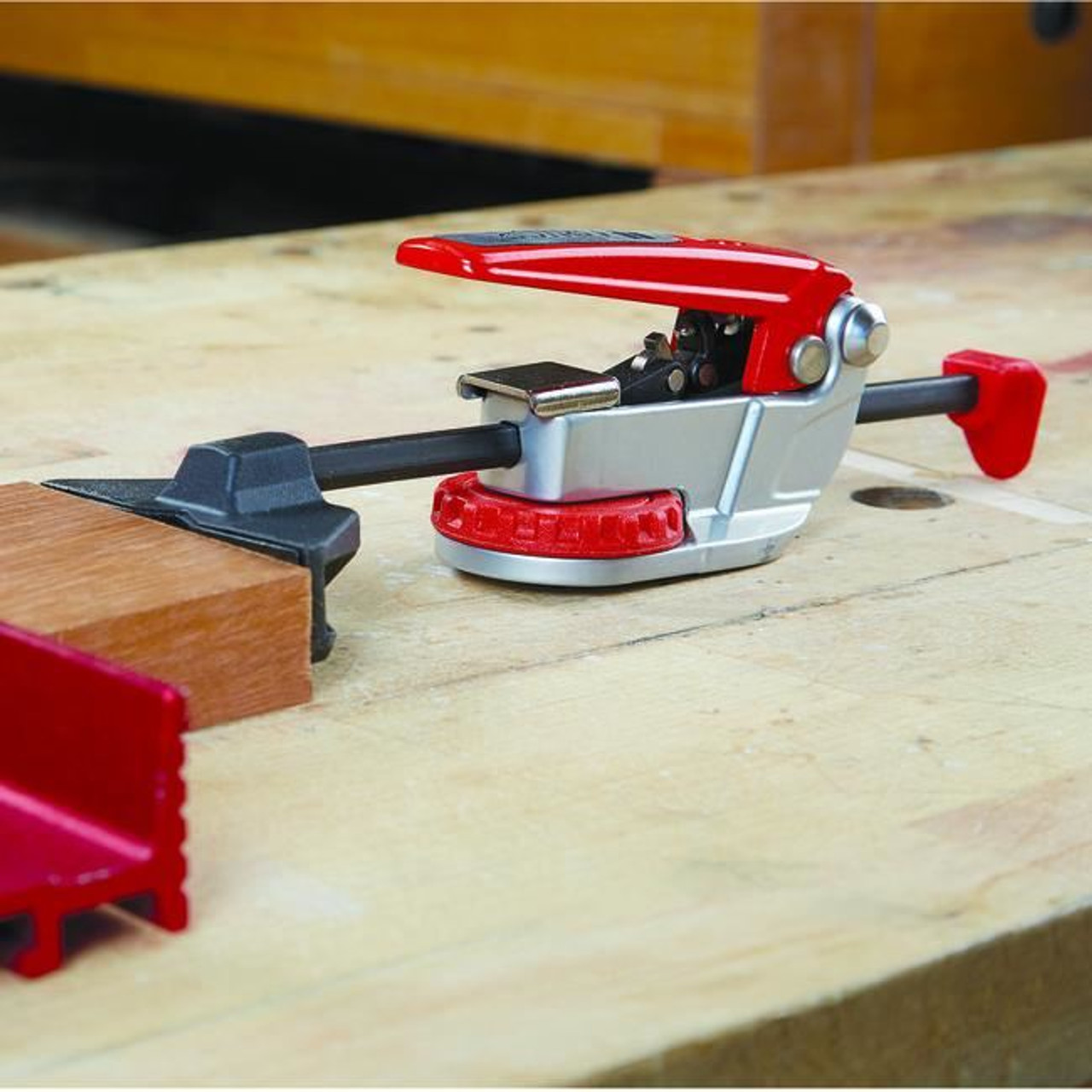 Armor Tool Auto-Adjust In-Line Dog Clamp | Wood Workers Workshop