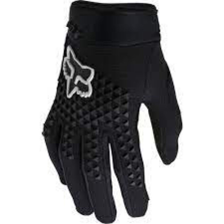 YTH Defend Glove