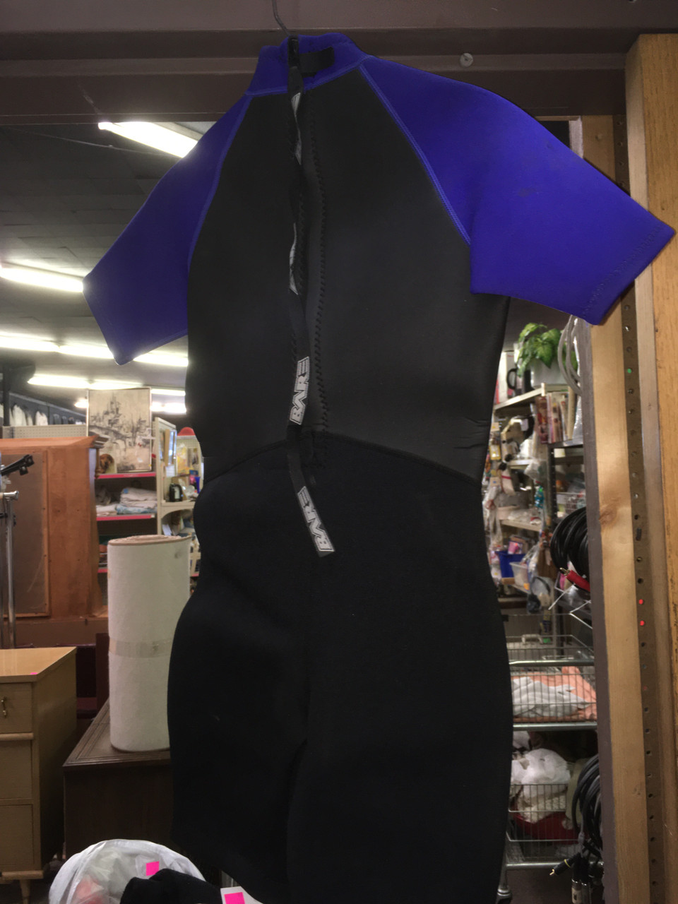 Bare Shorty Wet Suit Junior Sized 12