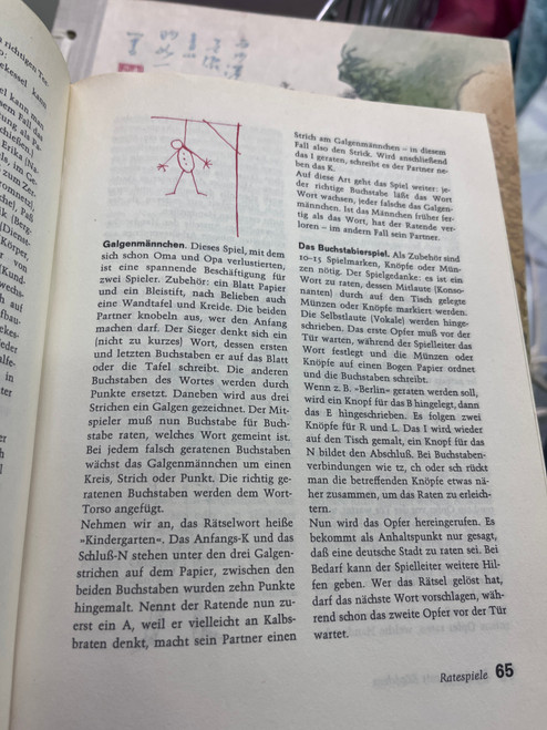 Das groBe Buch der Spiele - German Book "The Big Book of Games"