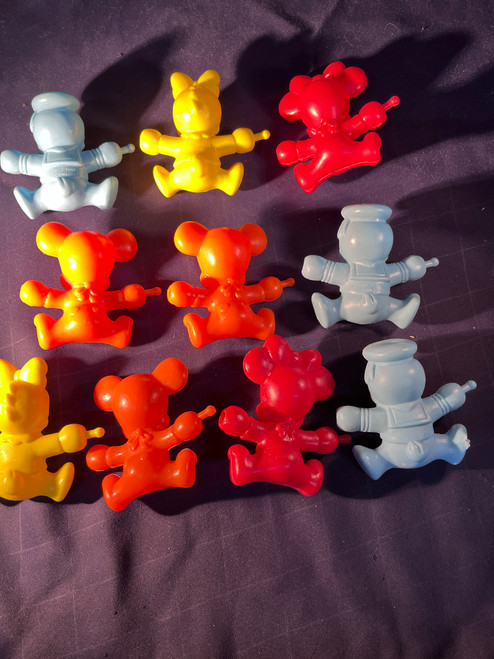 1985 Disney Pop Bead Plastic Snap together Toy