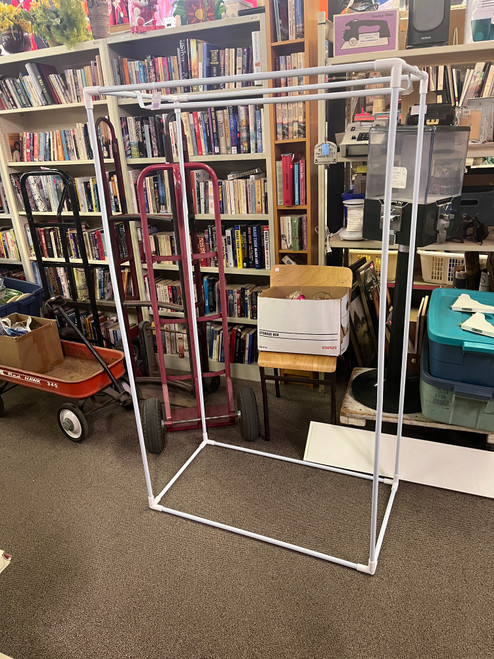 Lightweight Take Apart Clothes Rack