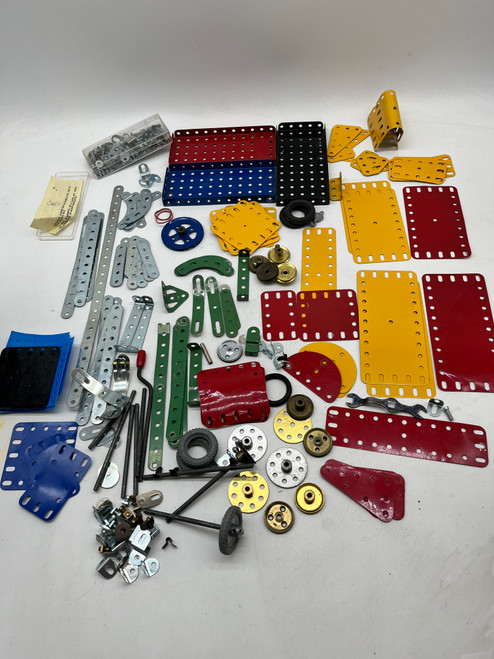 Vintage Meccano Job Lot 68-70's, plus 3 Manuals