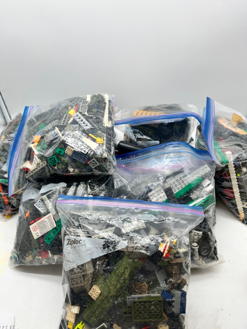 22 Lbs of Non-Lego Building Blocks - Halo, Call of Duty etc