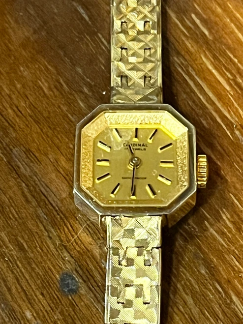 Vintage 17 Jewel Cardinal Ladies Cocktail Watch