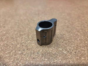 V7 Titanium Gas Block