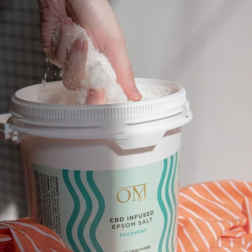 Bulk sized epsom salts for faster athletic recovery therapeutic