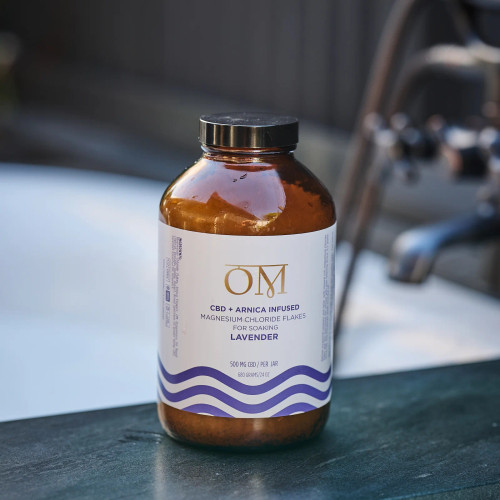 500mg CBD magnesium flakes with arnica lavender for aches pains foot soak body recovery