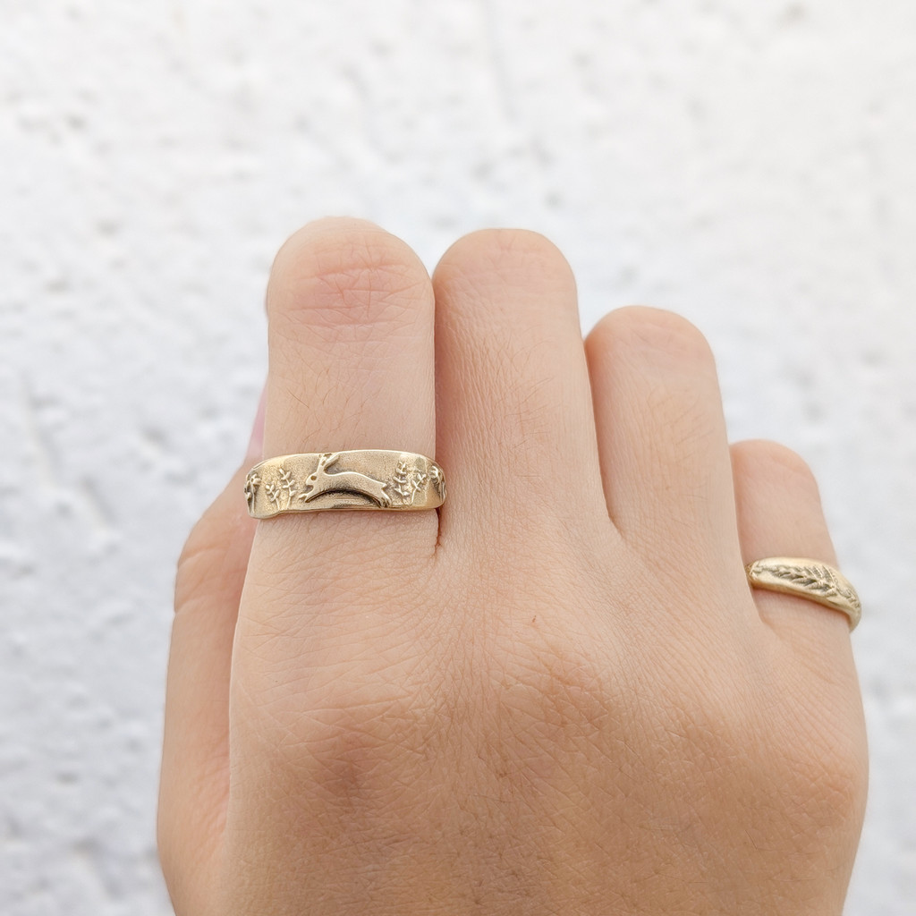 Bunny in the Field Ring