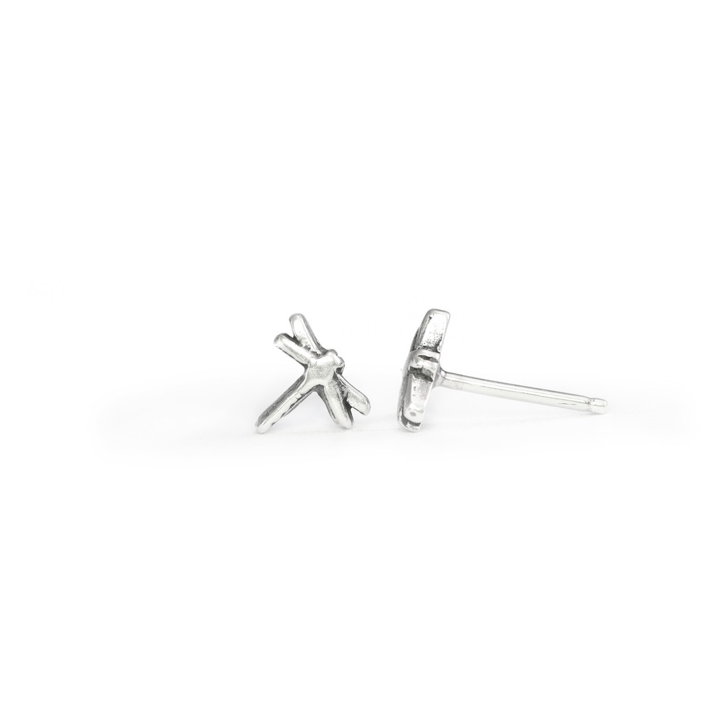 Dragonfly studs