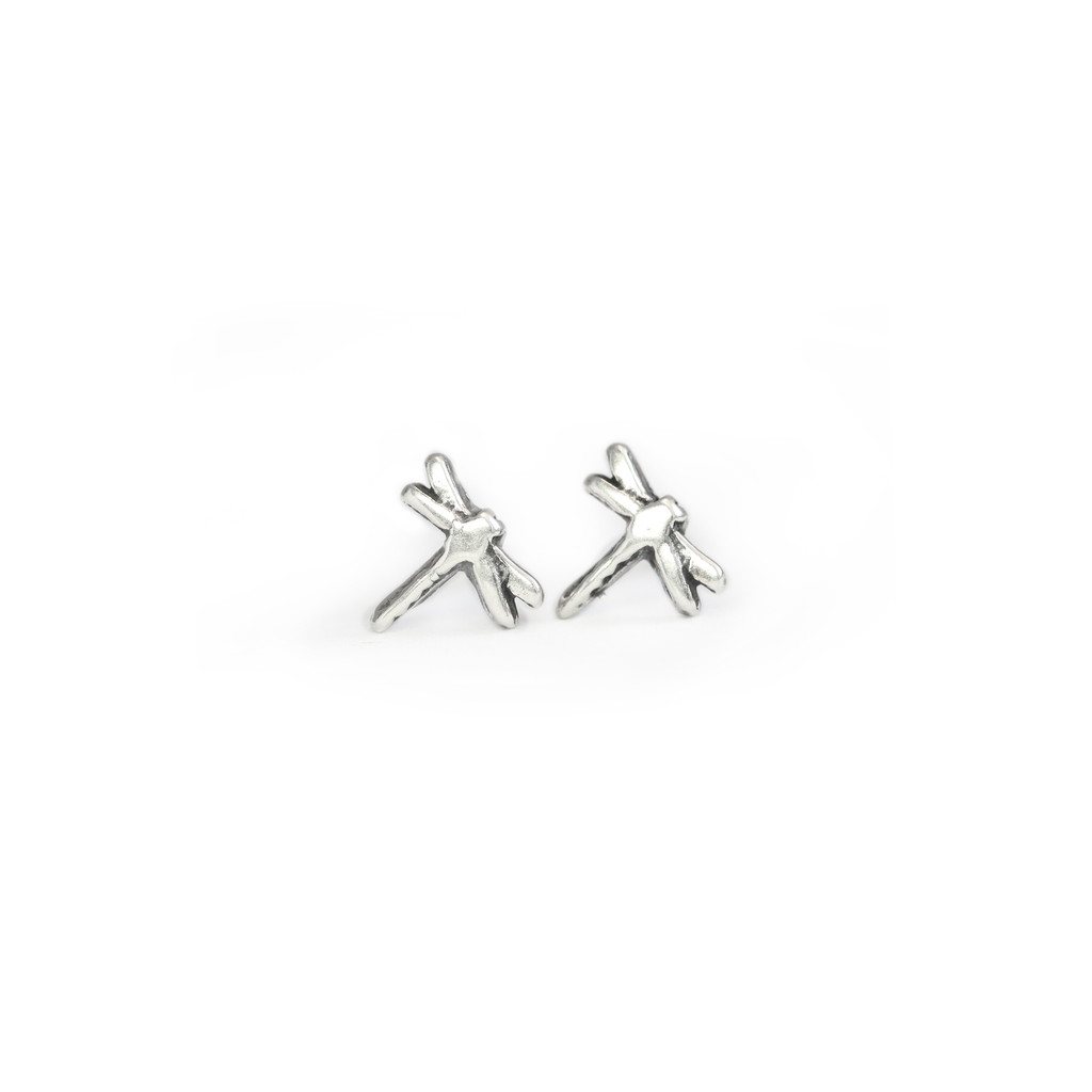 Dragonfly studs
