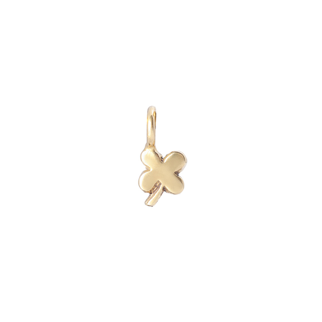 Clover sculpted charm