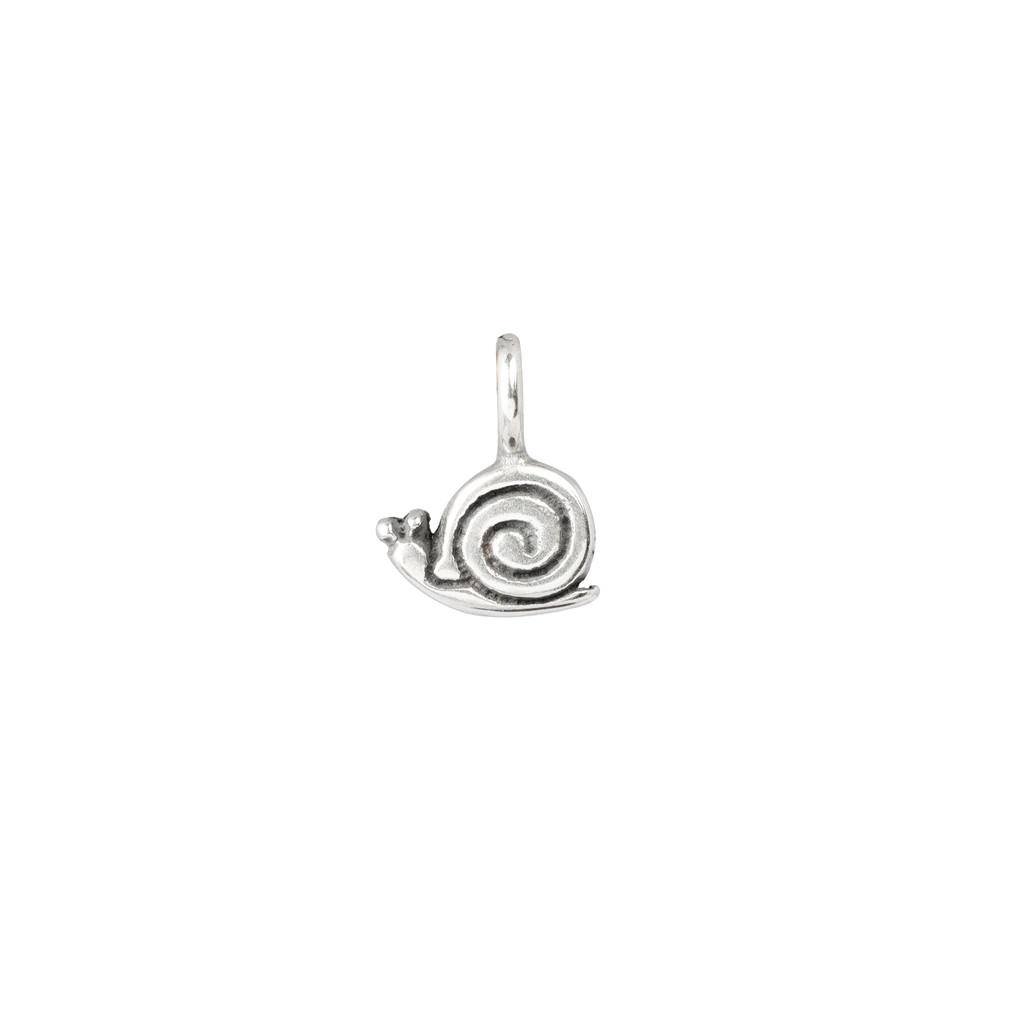 Snail sculpted charm