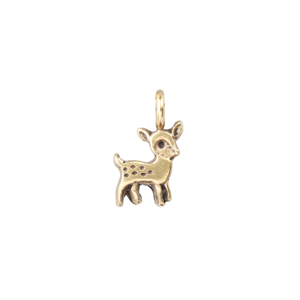 Deer sculpted charm