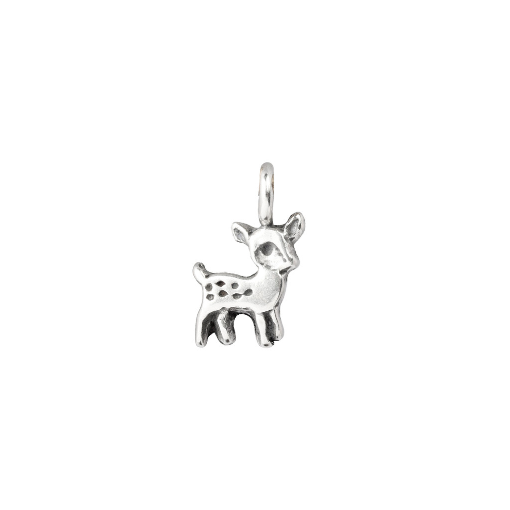 Deer sculpted charm