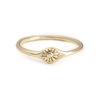 Daisy Signet Ring - 14K Gold