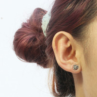 Rose studs