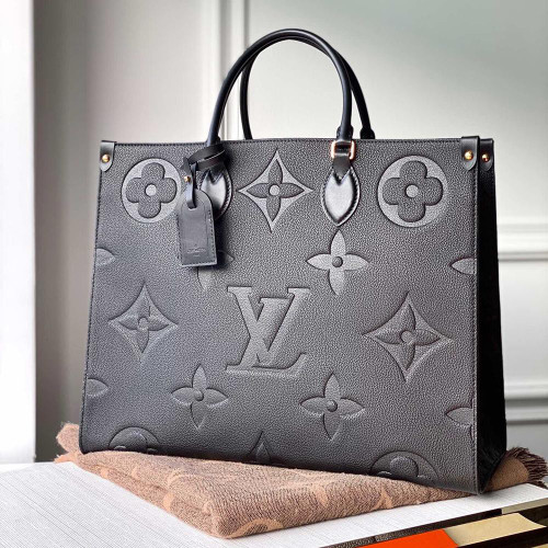 buy High quality replica UA Louis Vuitton M44925 41X34X19cm Bag replica from hypereptime LV