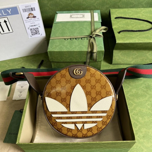 Buy High quality replica UA Adidas x Gucci Ophidia small shoulder bag from HypeRepTime, best replica designer brand website