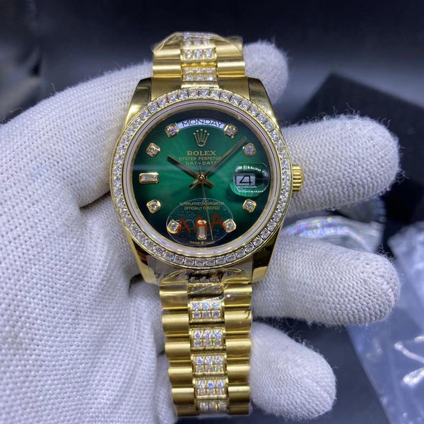 buy High quality replica iced out moissanite diamonds Rolex Day-date Green face 36mm replica from hypereptime Rolex